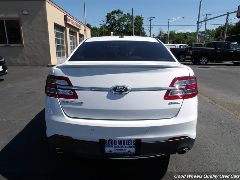 Used 2017 Ford Taurus SEL w/ Equipment Group 201A FWD image 6