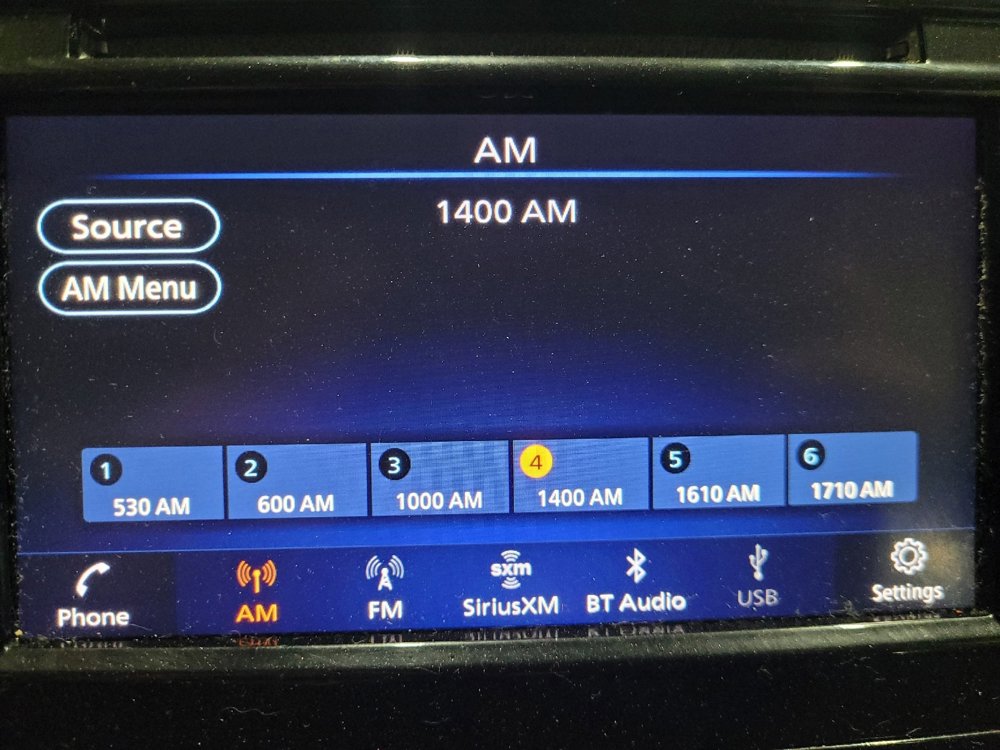 Used 2019 Nissan Rogue S image 25