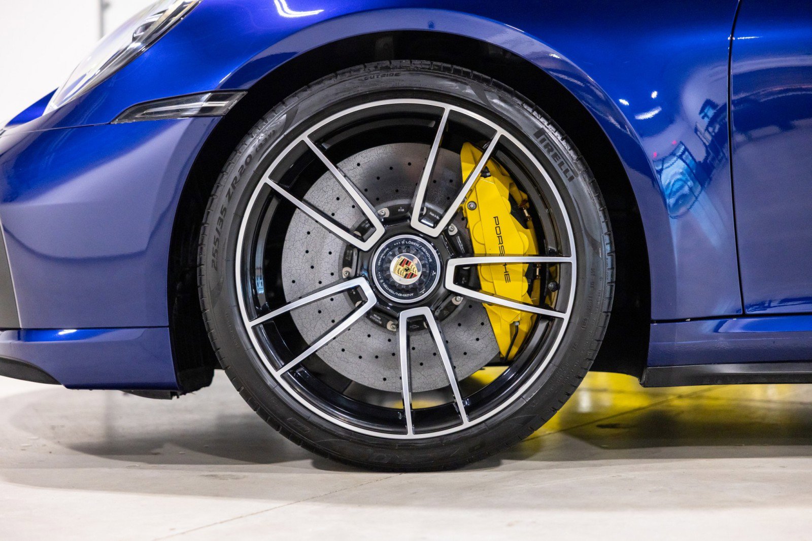 Used 2021 Porsche 911 Turbo S image 20