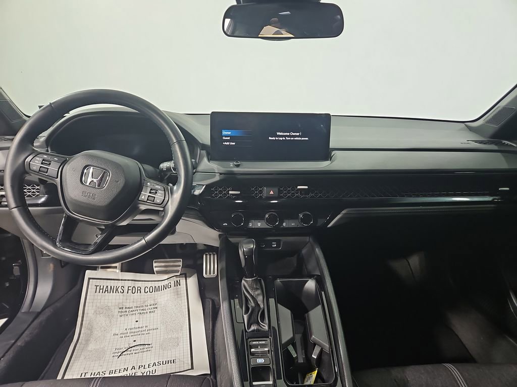 Used 2023 Honda Accord Sport image 12
