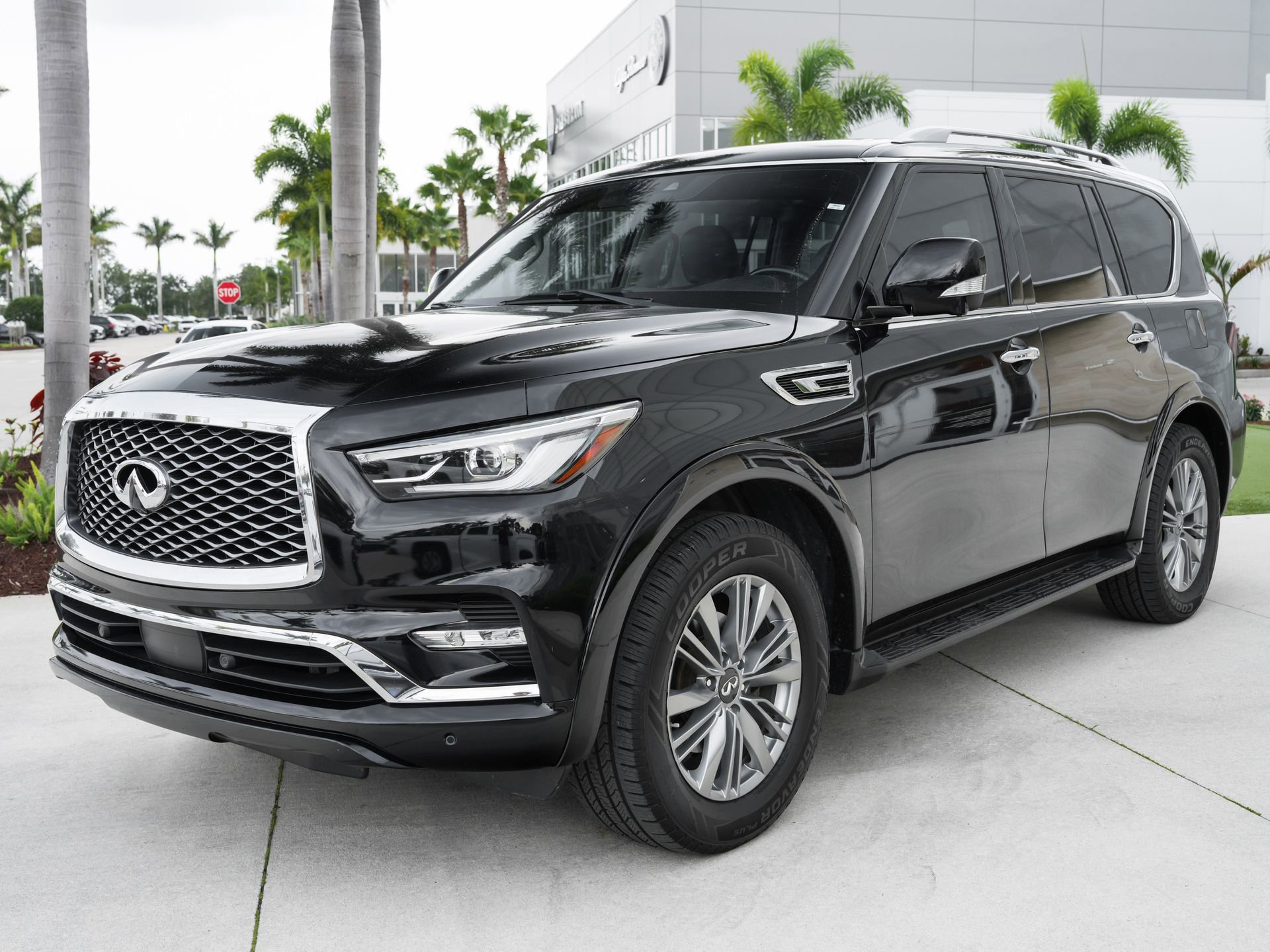 Certified 2021 INFINITI QX80 Luxe RWD image 6