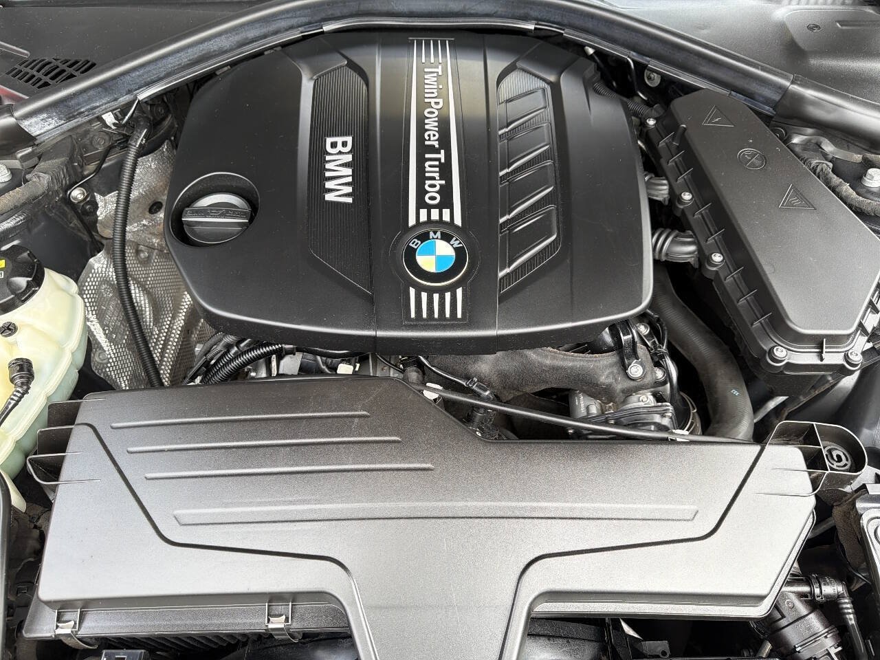 Used 2015 BMW 328d xDrive Sedan AWD/4WD image 11