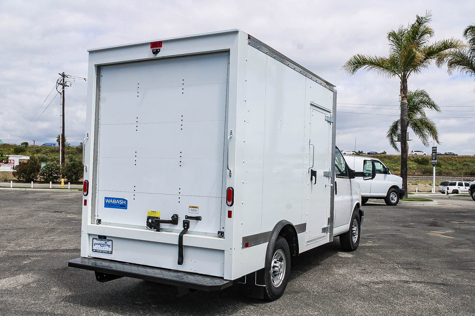 New 2025 Chevrolet Express 3500 w/ Power Convenience Package image 9