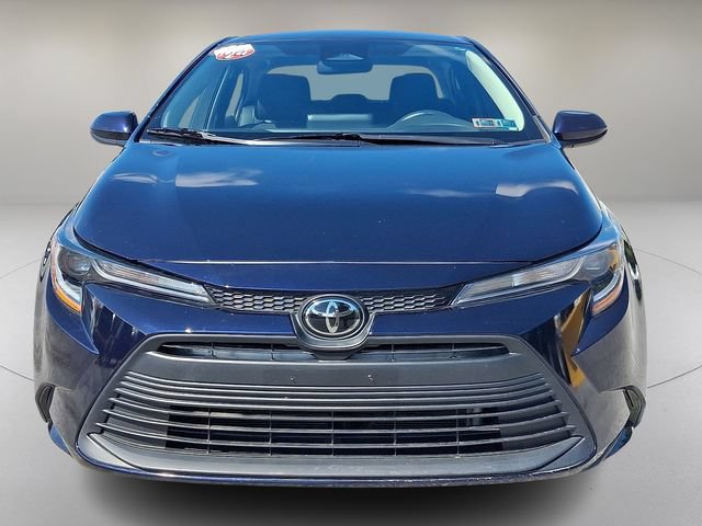 Used 2024 Toyota Corolla LE FWD image 3