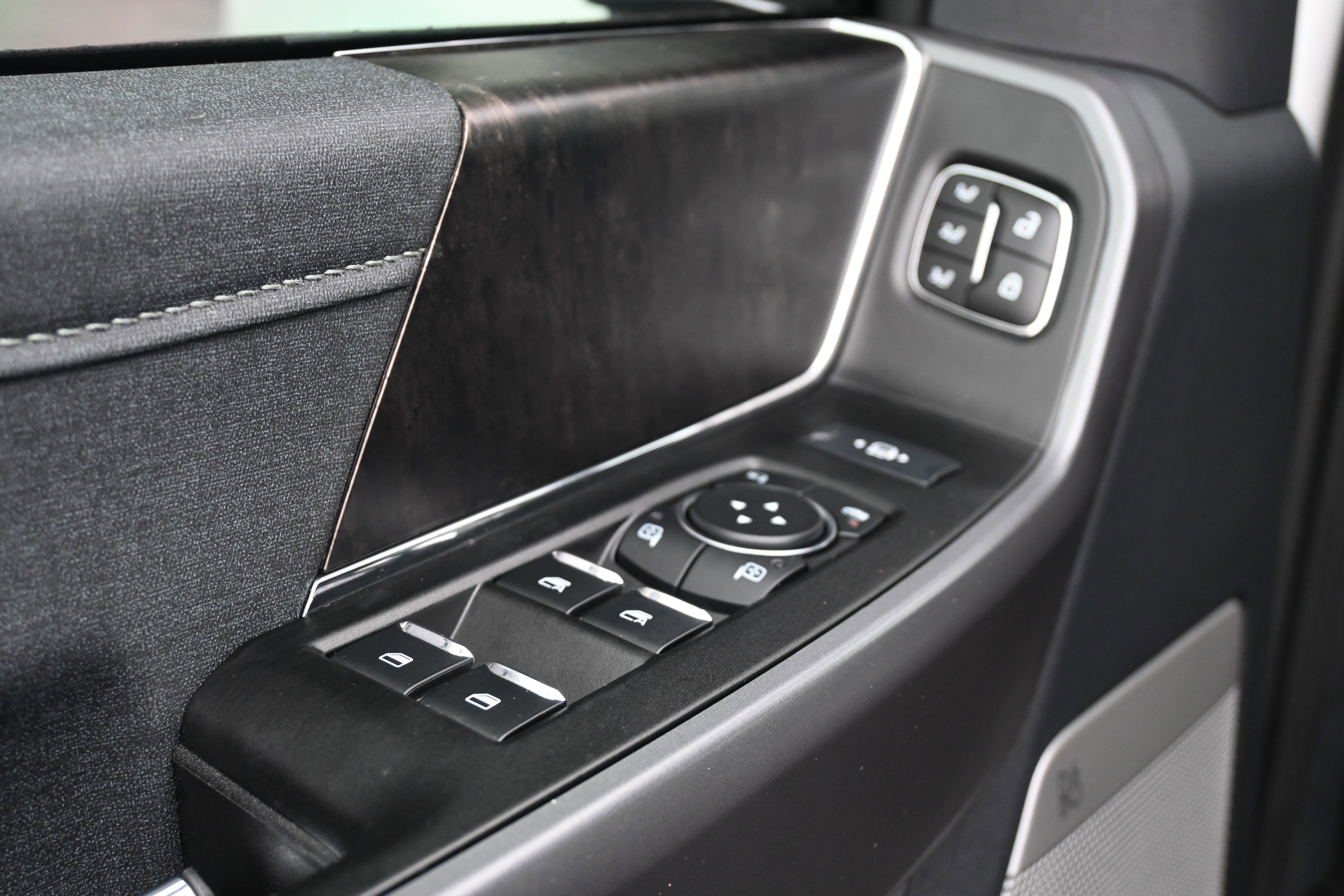 Used 2024 Ford F250 Lariat w/ Lariat Ultimate Package image 17