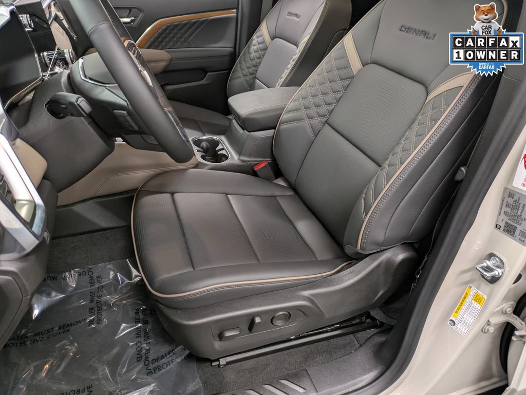 Used 2026 GMC Canyon Denali AWD/4WD image 11