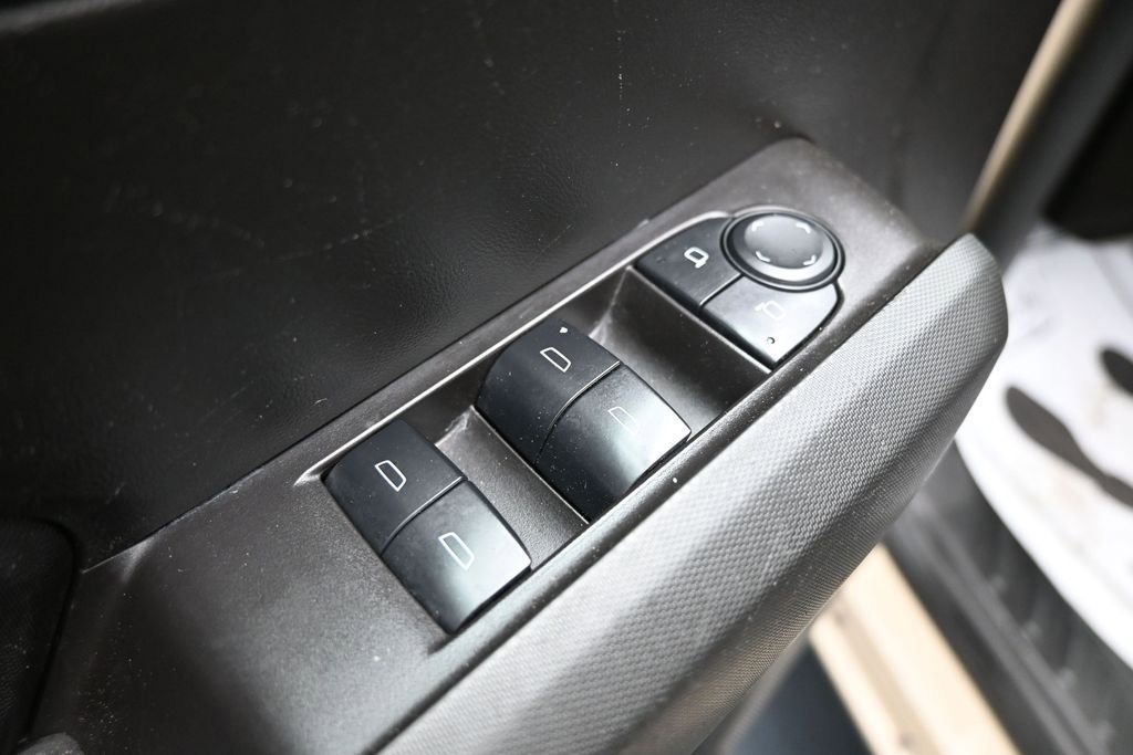 Used 2024 Chevrolet Colorado W/T RWD image 11