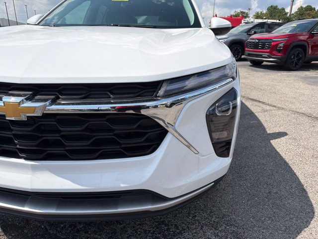New 2026 Chevrolet Trax LT FWD image 9