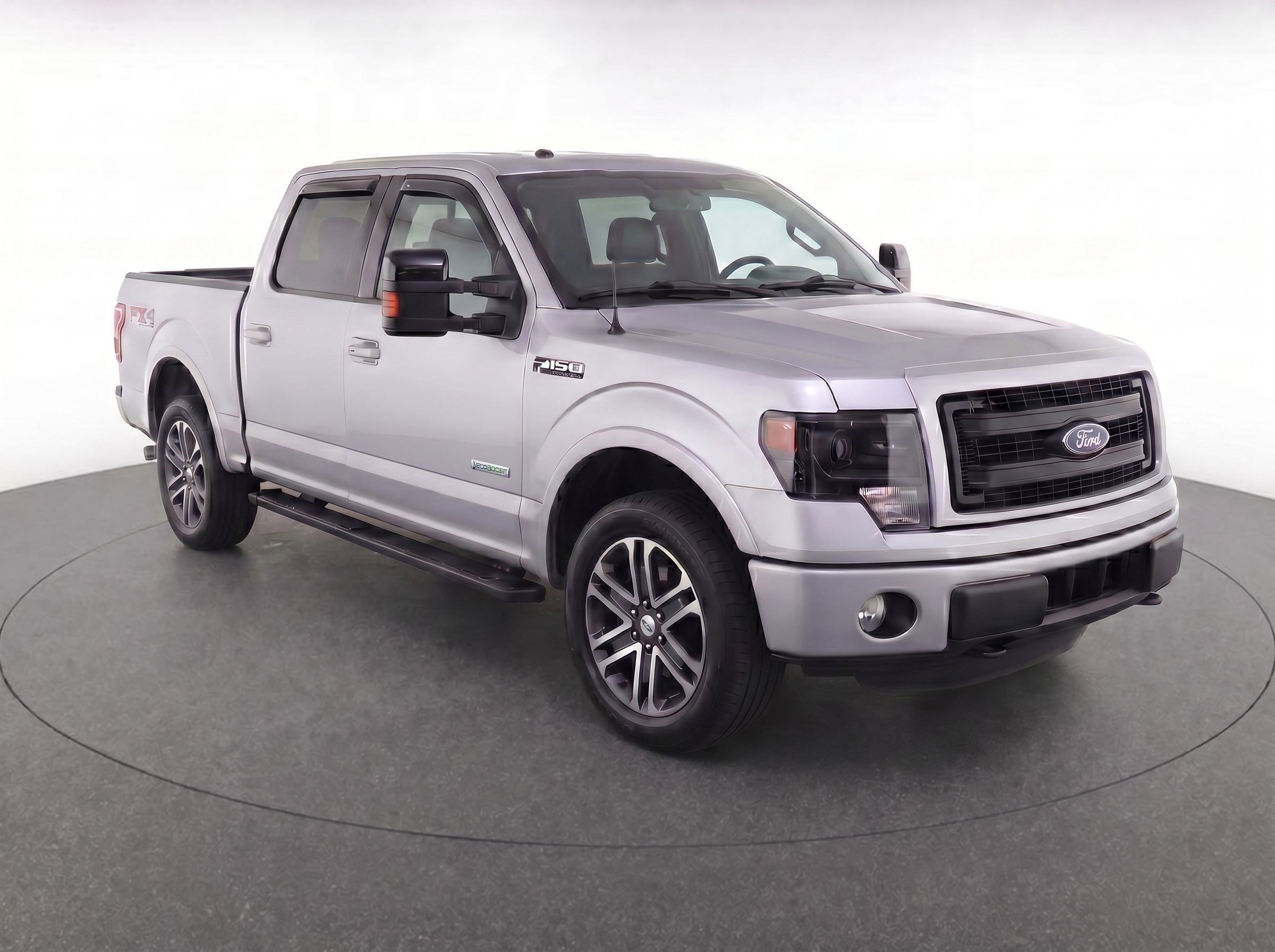 Used 2014 Ford F150 FX4 w/ Equipment Group 402A Luxury AWD/4WD image 2