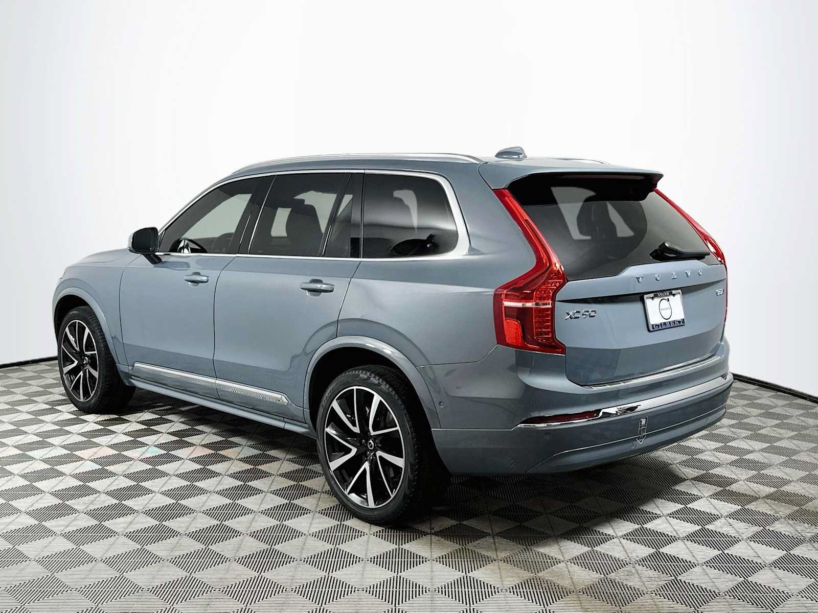 Used 2023 Volvo XC90 B5 Plus w/ Protection Package Premier AWD/4WD image 5