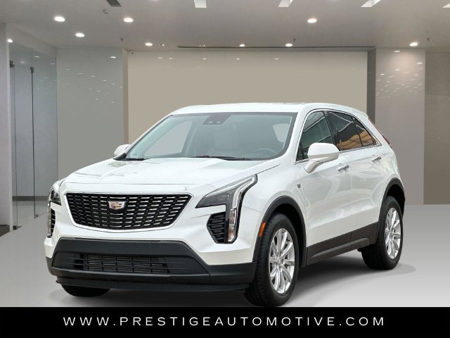 Used 2023 Cadillac XT4 Luxury FWD image 1