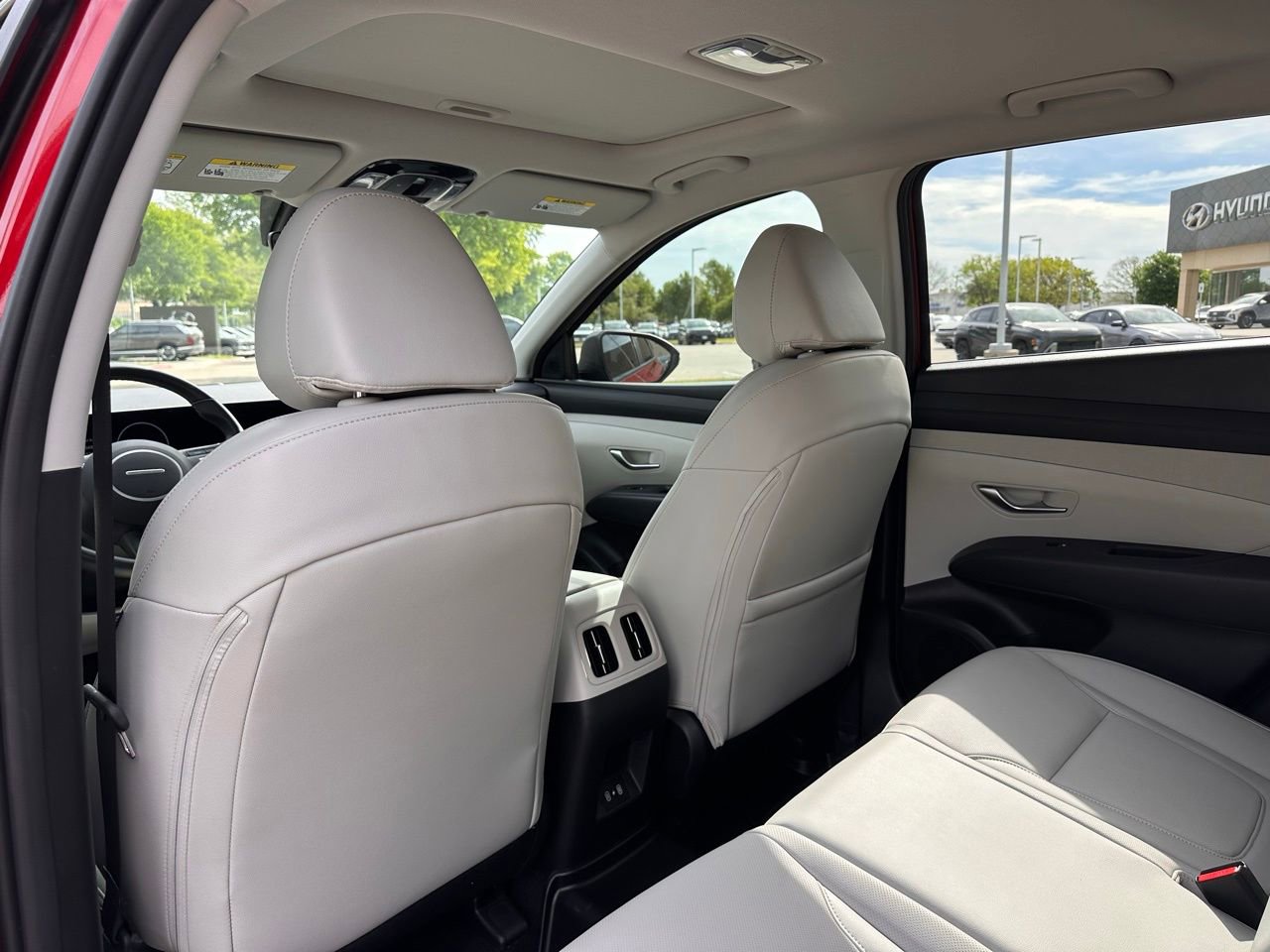 Certified 2025 Hyundai Tucson SEL FWD image 18