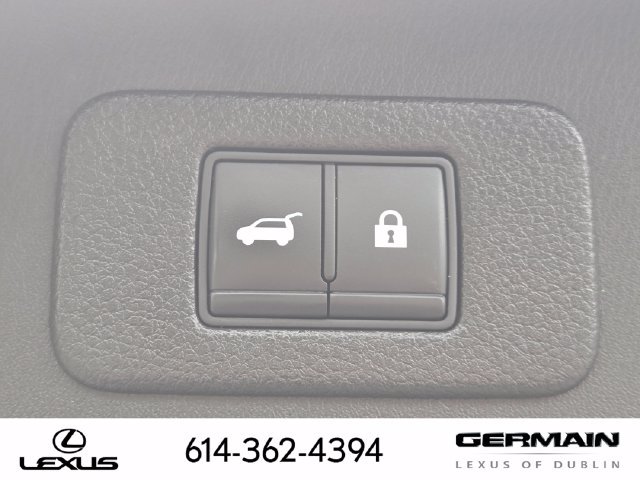 Used 2022 Nissan Armada SL w/ Captain's Chairs Package AWD/4WD image 28