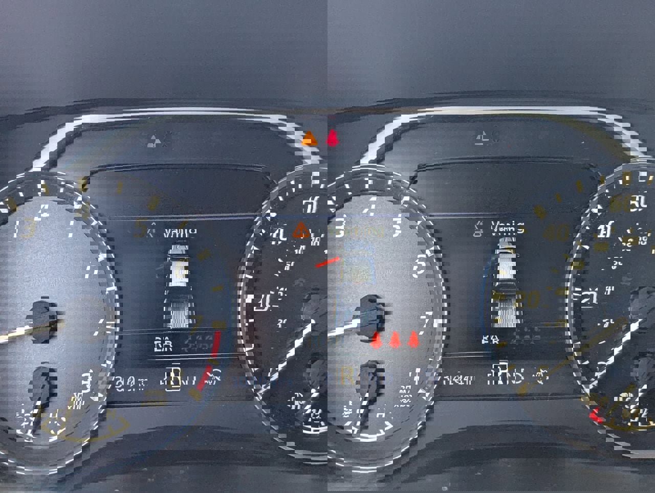 Certified 2024 Nissan Frontier SV image 31