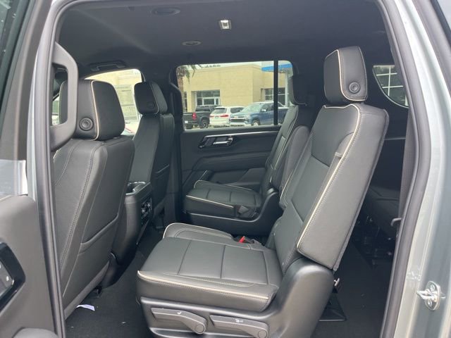 New 2026 Chevrolet Suburban Premier image 41