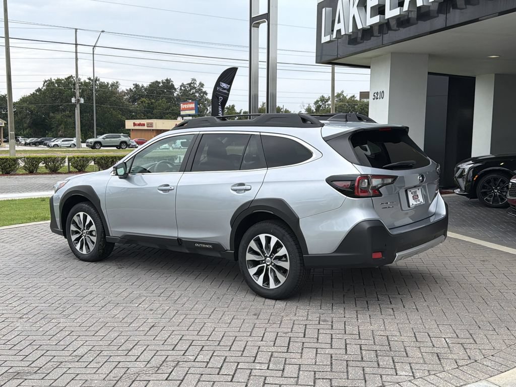 Certified 2025 Subaru Outback Limited AWD/4WD image 4