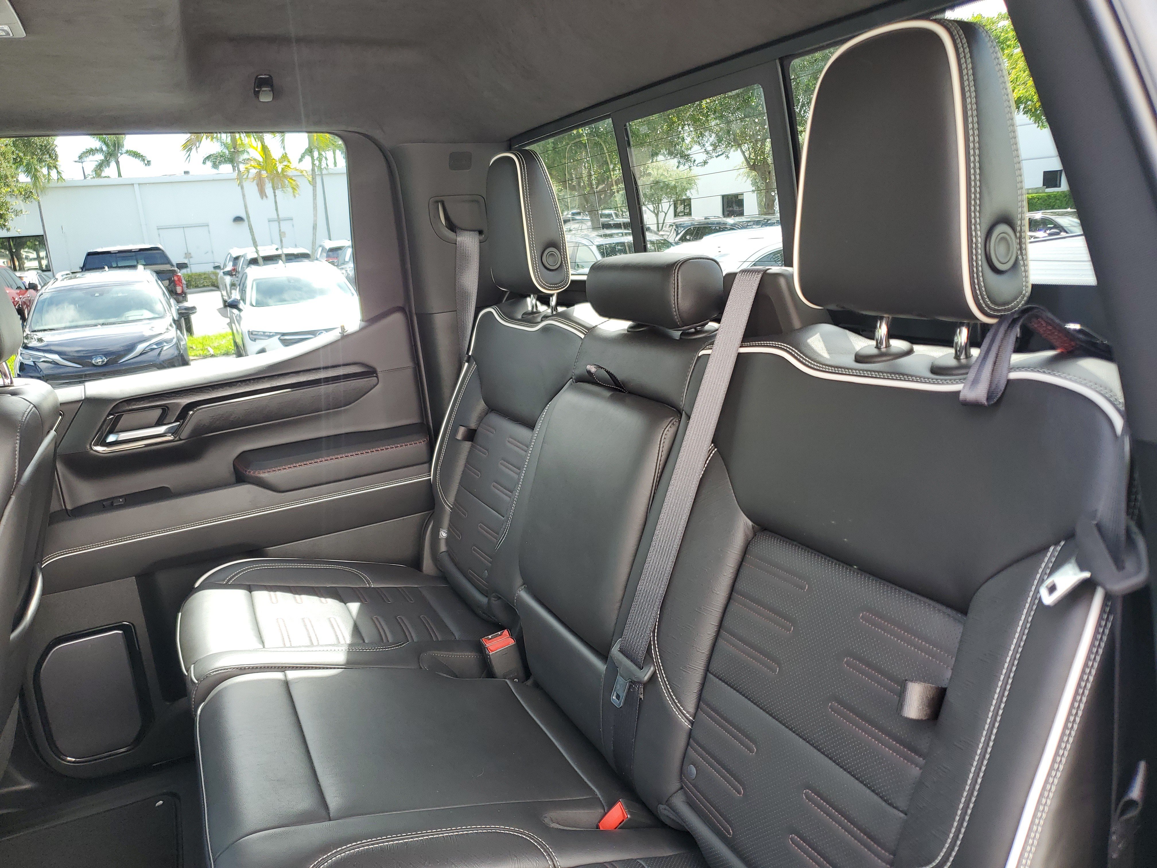 Used 2022 GMC Sierra 1500 AT4X AWD/4WD image 12