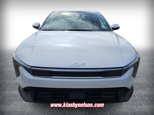 New 2025 Kia K4 LXS image 2