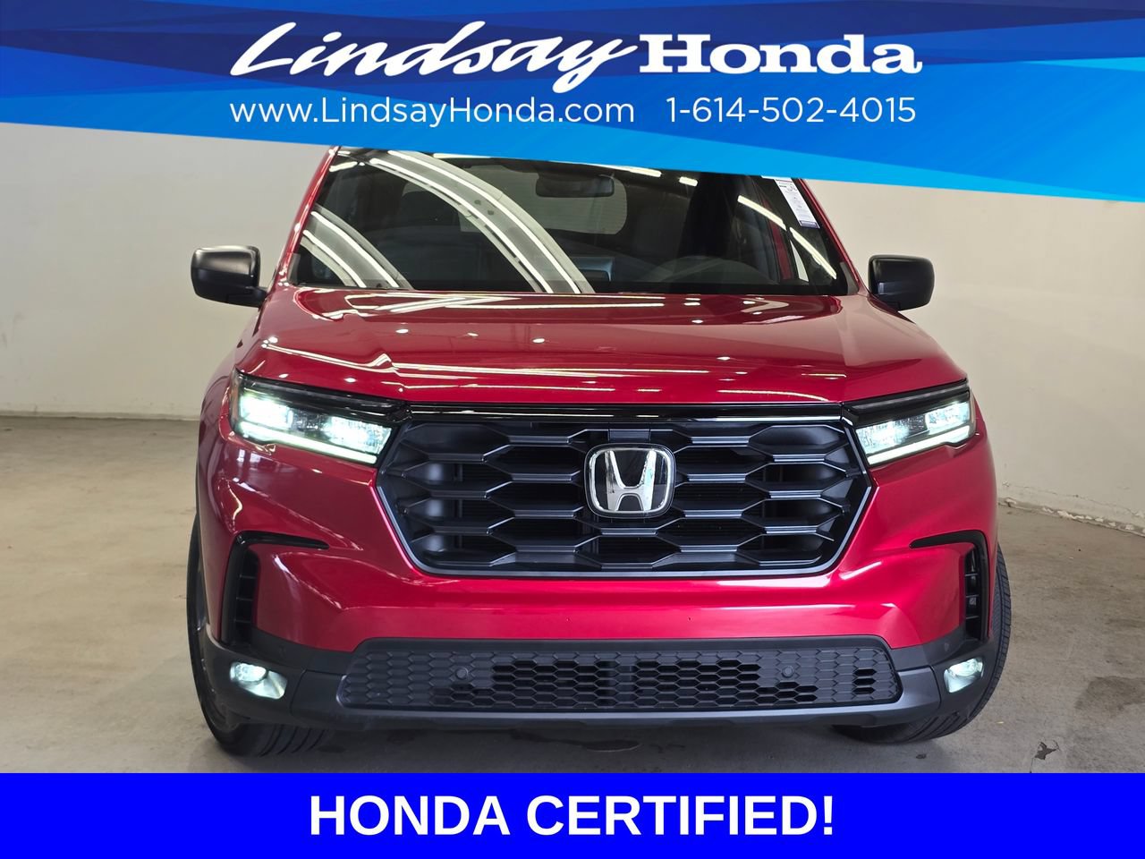 Certified 2025 Honda Pilot Sport image 2