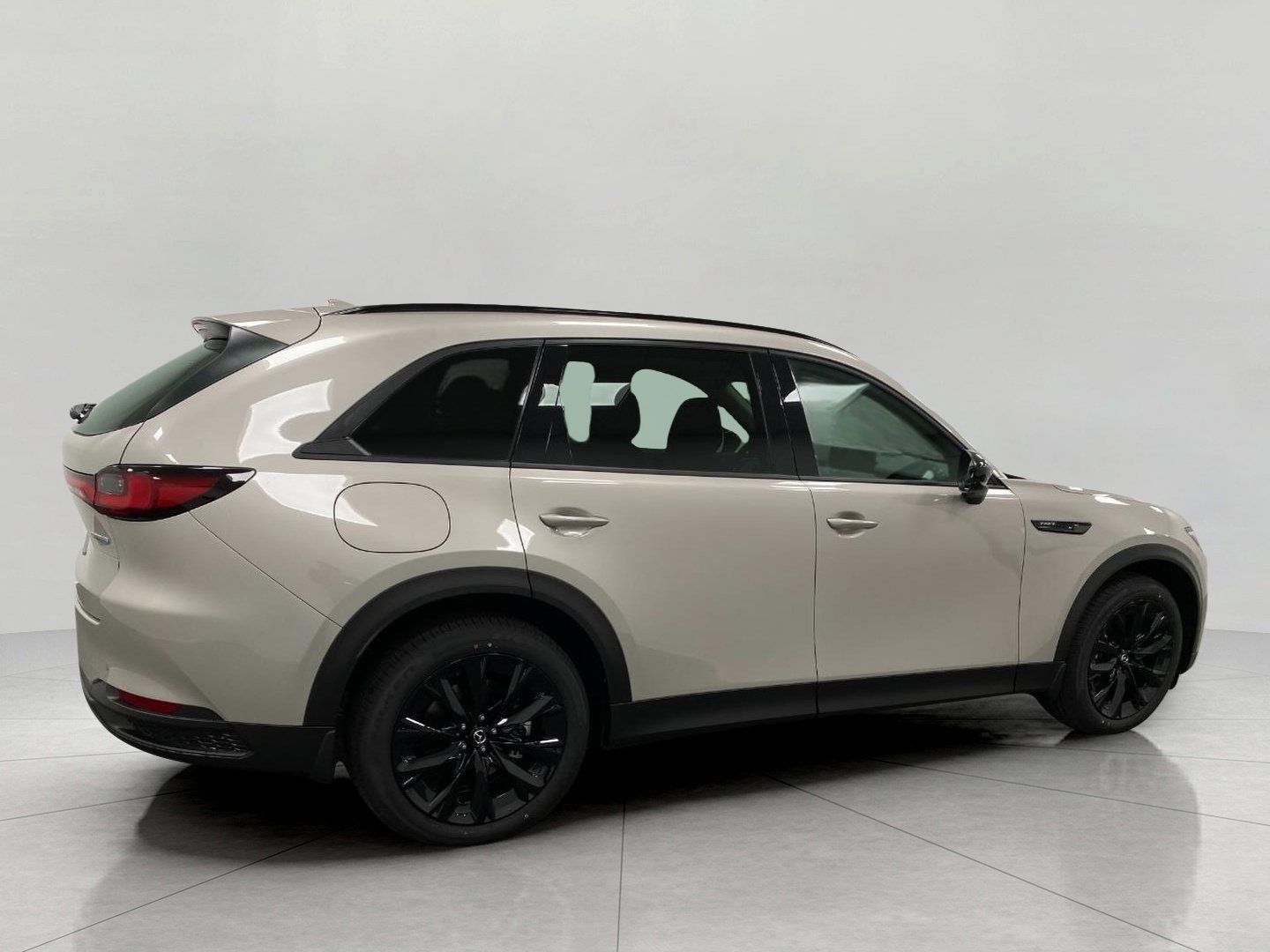 New 2025 MAZDA CX-90 Plug-In Hybrid w/Premium Sport AWD/4WD image 35