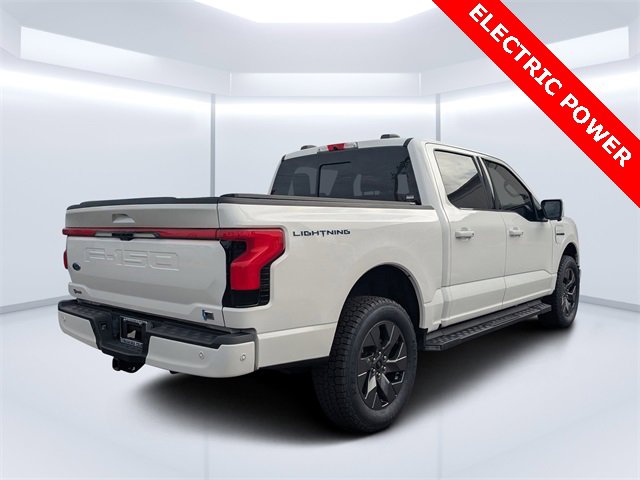 Used 2023 Ford F150 Lightning Lariat w/ Equipment Group 511A High image 4