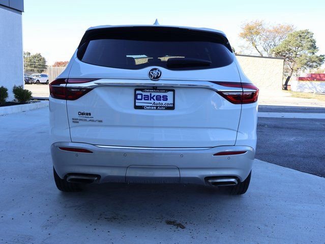 Used 2021 Buick Enclave Essence image 6