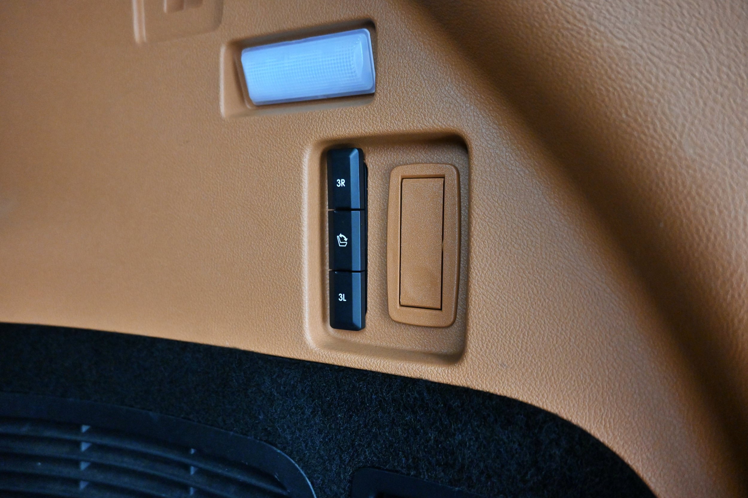 Used 2021 Lincoln Aviator Black Label AWD/4WD image 35