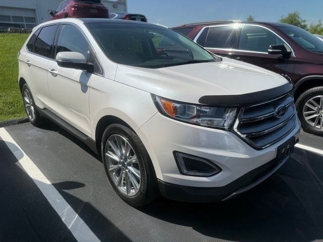Used 2017 Ford Edge Titanium w/ Equipment Group 301A image 3