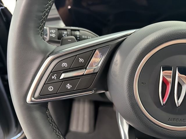 Used 2025 Buick Enclave Sport Touring AWD/4WD image 11