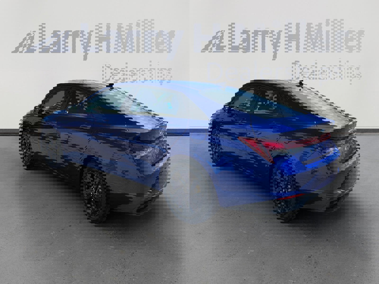 Certified 2023 Hyundai Elantra SEL image 4