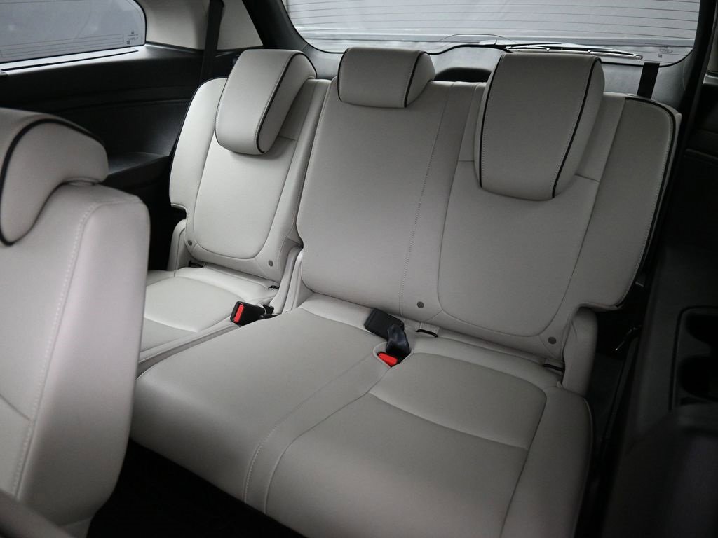 Certified 2025 Honda Odyssey Touring image 22