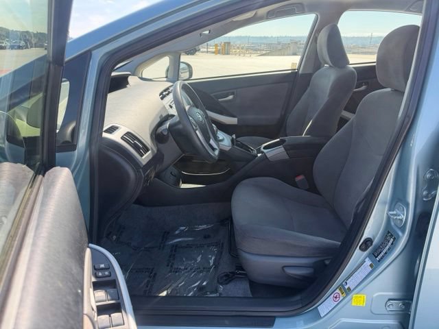Used 2014 Toyota Prius Two FWD image 10