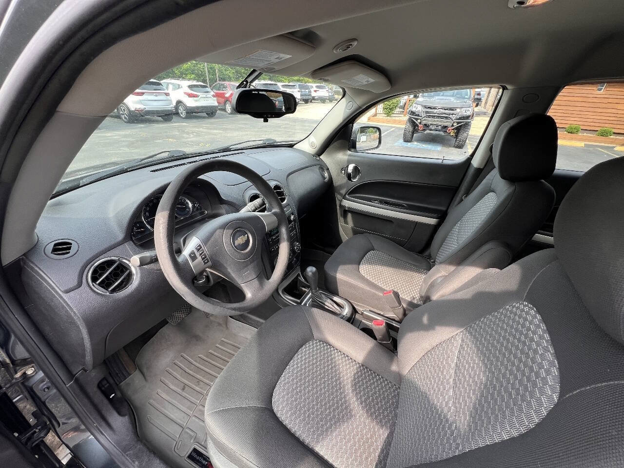 Used 2010 Chevrolet HHR LS FWD image 10