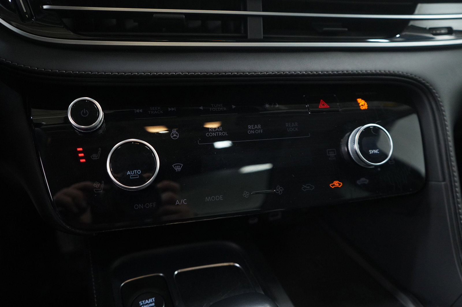 Used 2024 INFINITI QX60 Sensory image 23