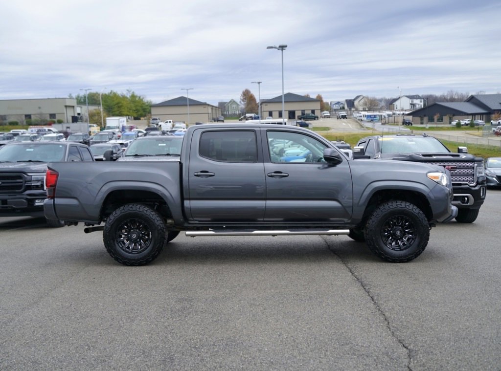 Used 2019 Toyota Tacoma SR w/ SR Convenience Package image 4
