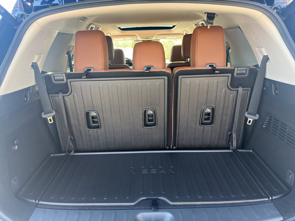 New 2026 Nissan Pathfinder Platinum image 34
