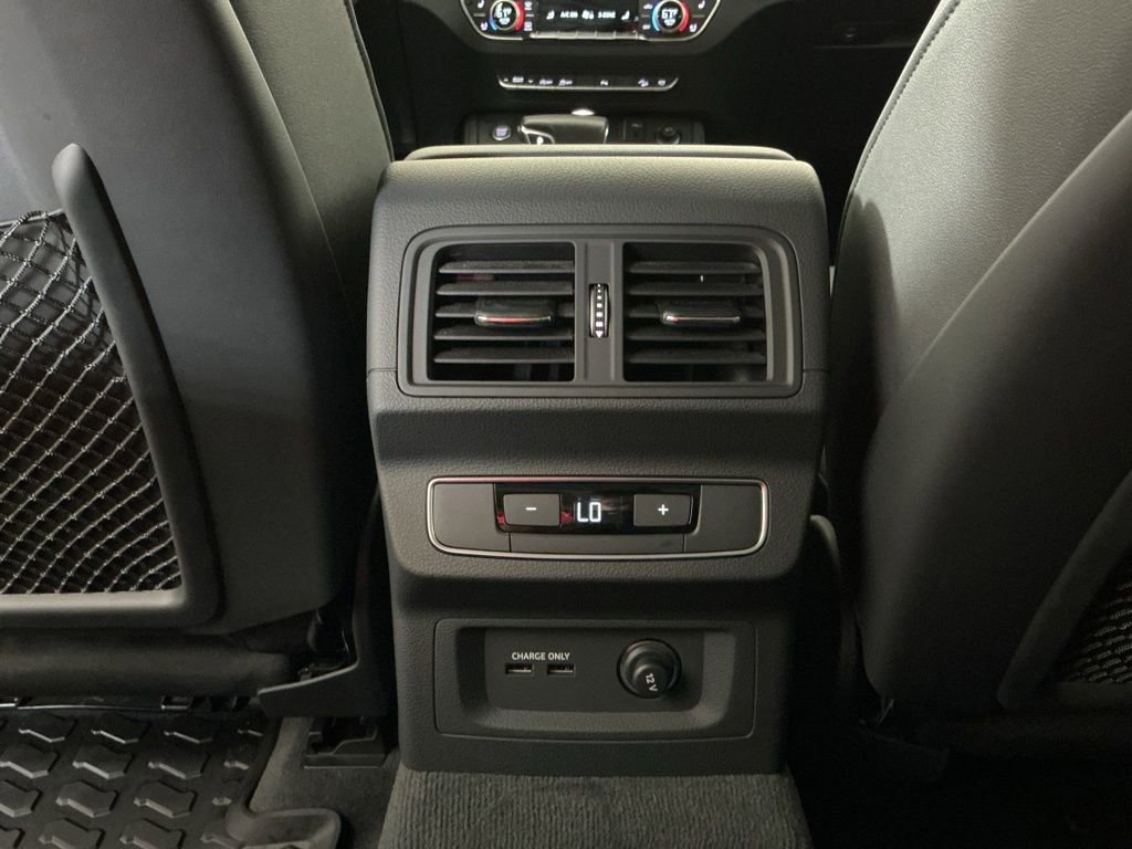 Used 2023 Audi Q5 2.0T Premium Plus AWD/4WD image 27
