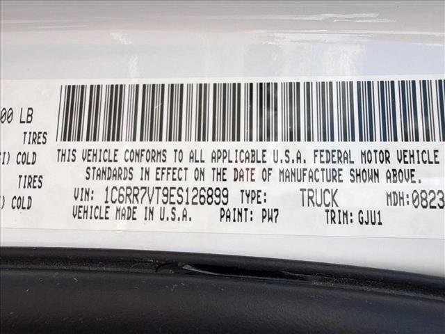 Used 2014 RAM 1500 Laramie image 25