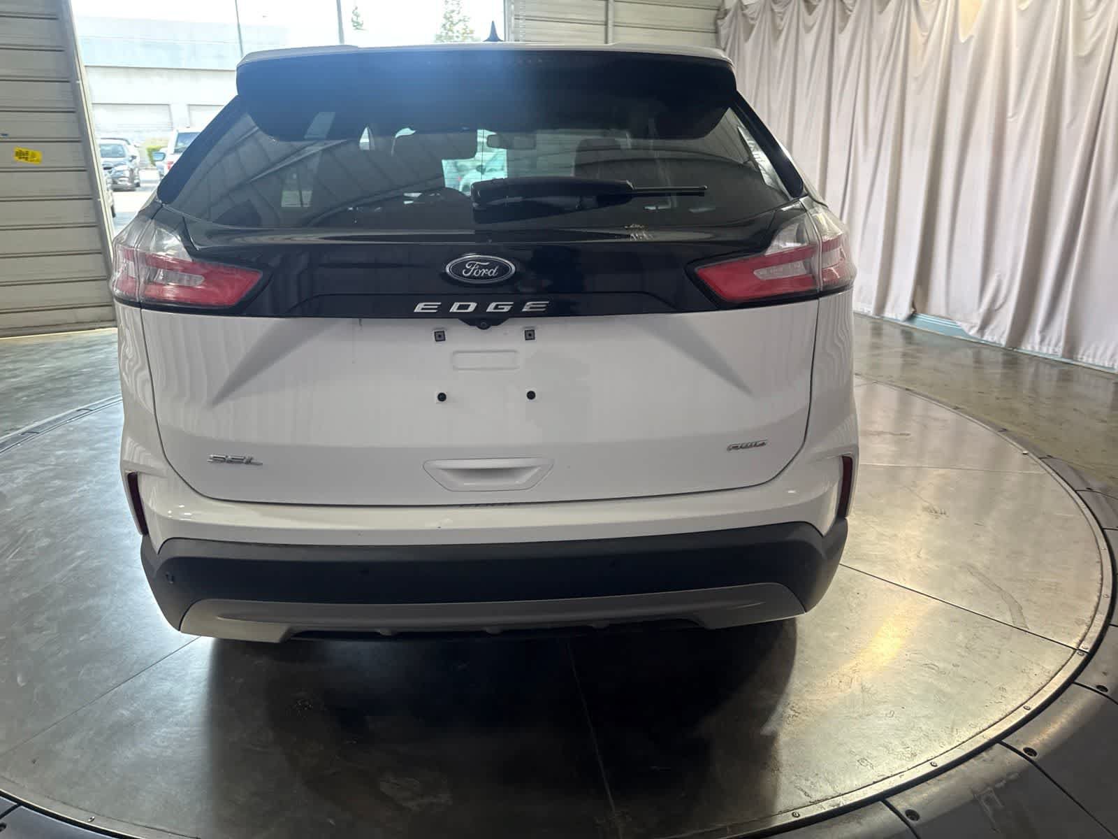 Used 2022 Ford Edge SEL w/ Convenience Package AWD/4WD image 6