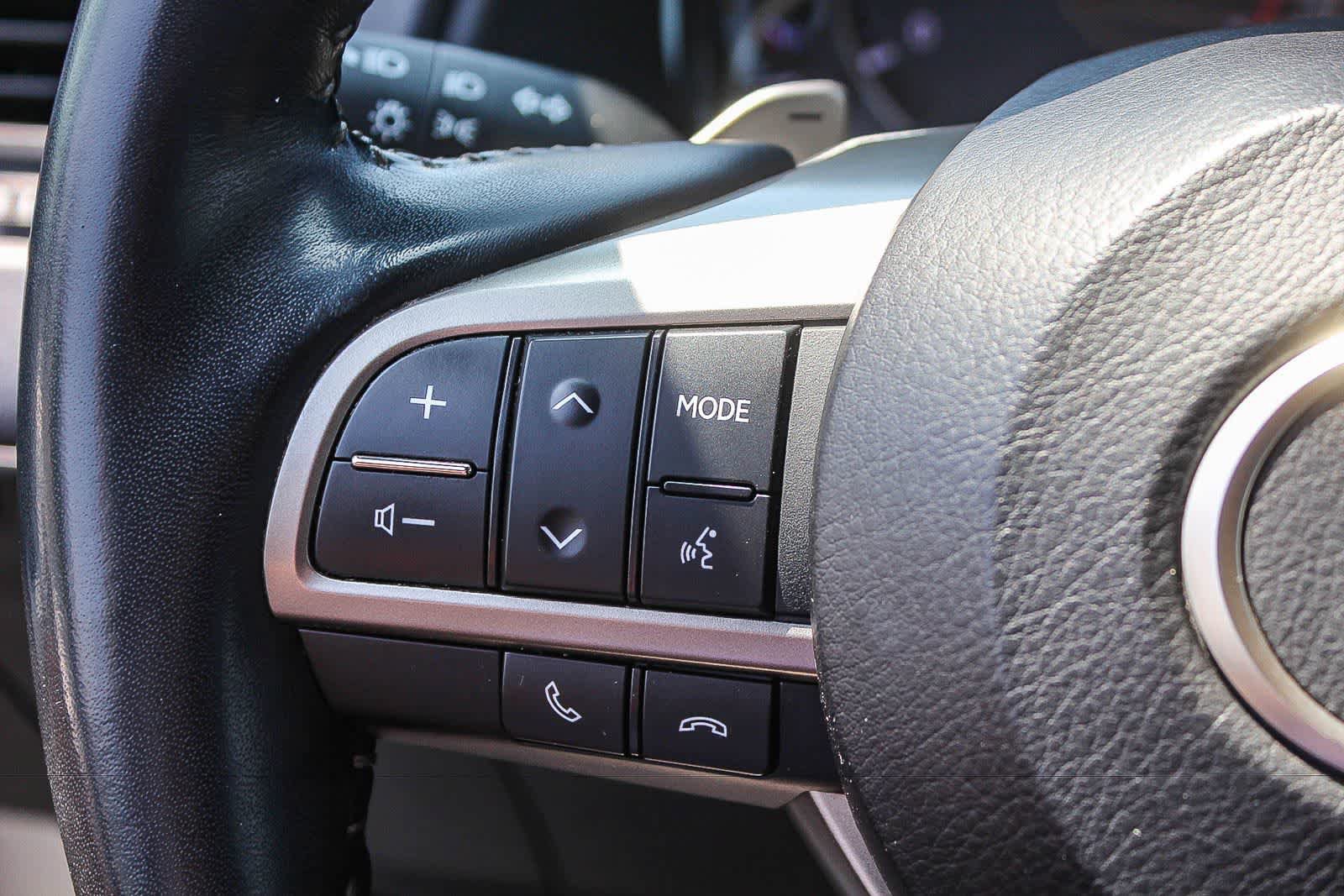 Used 2022 Lexus RX 350 FWD w/ Premium Package image 29