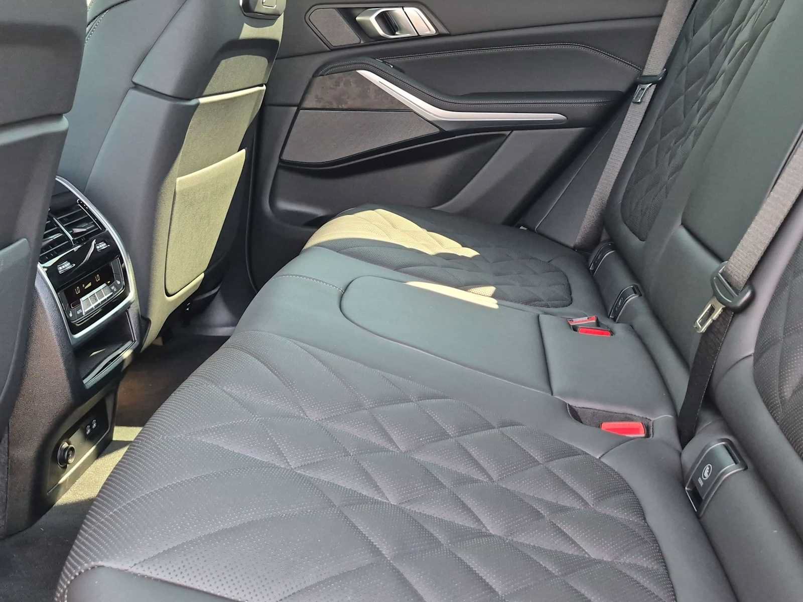 New 2026 BMW X5 xDrive40i AWD/4WD image 20