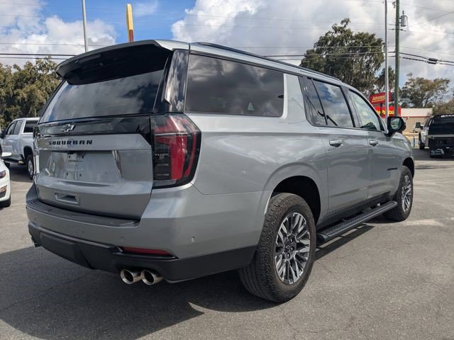 Certified 2025 Chevrolet Suburban Z71 AWD/4WD image 4