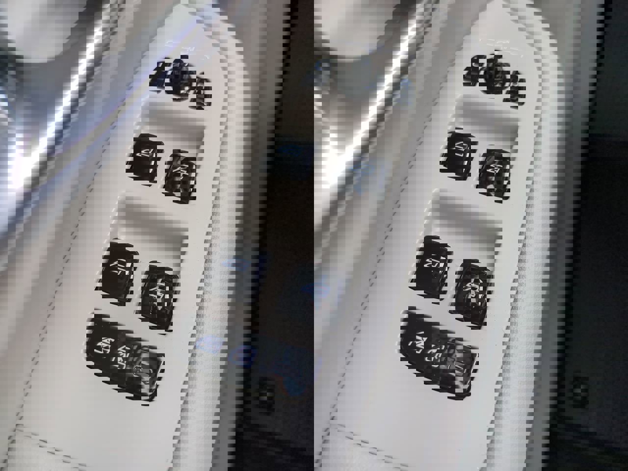 New 2026 Volvo XC90 B6 Ultra image 23