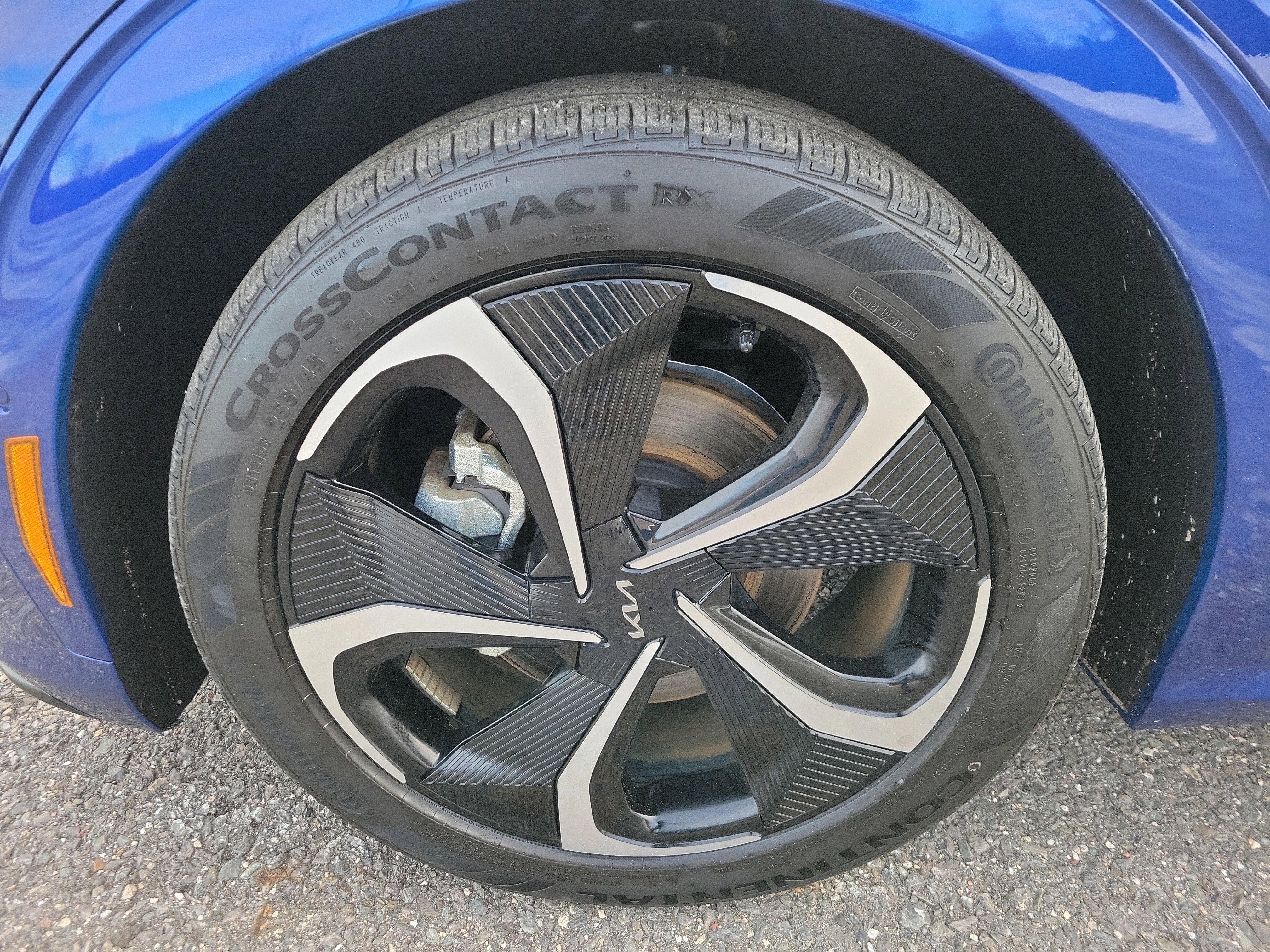 Used 2022 Kia EV6 GT-Line w/ GT-Line Suede Seat Package image 12