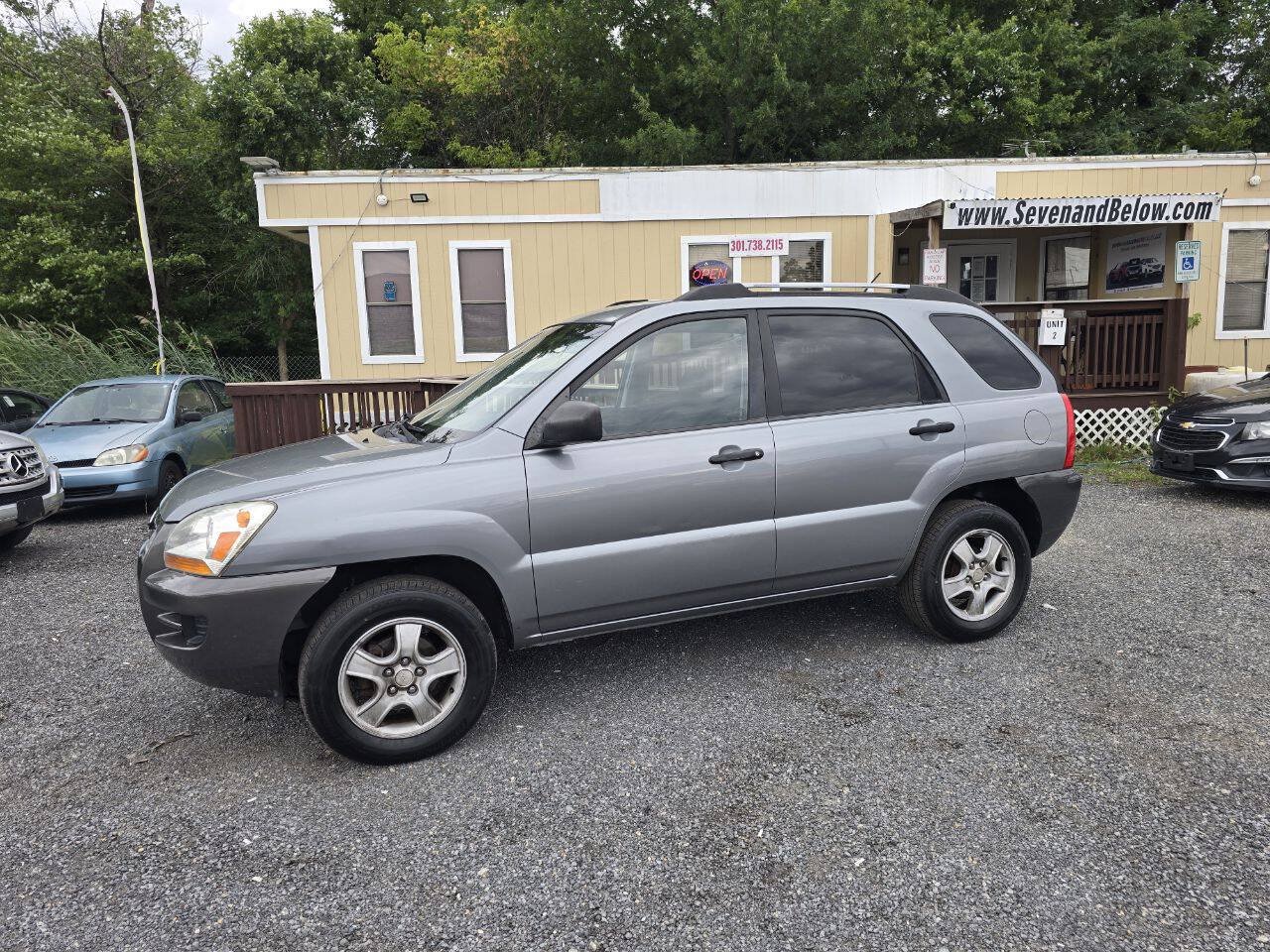 Used 2007 Kia Sportage LX FWD image 2