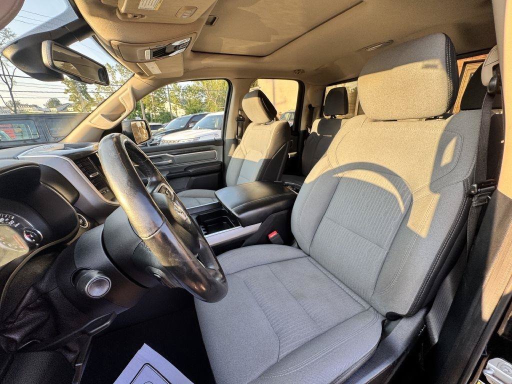 Used 2019 RAM 1500 Big Horn AWD/4WD image 14