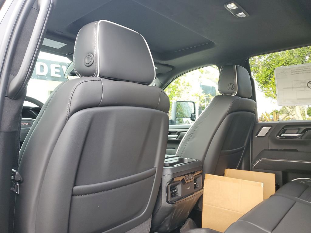 New 2026 GMC Sierra 2500 AT4X w/ AT4X AEV Edition AWD/4WD image 15