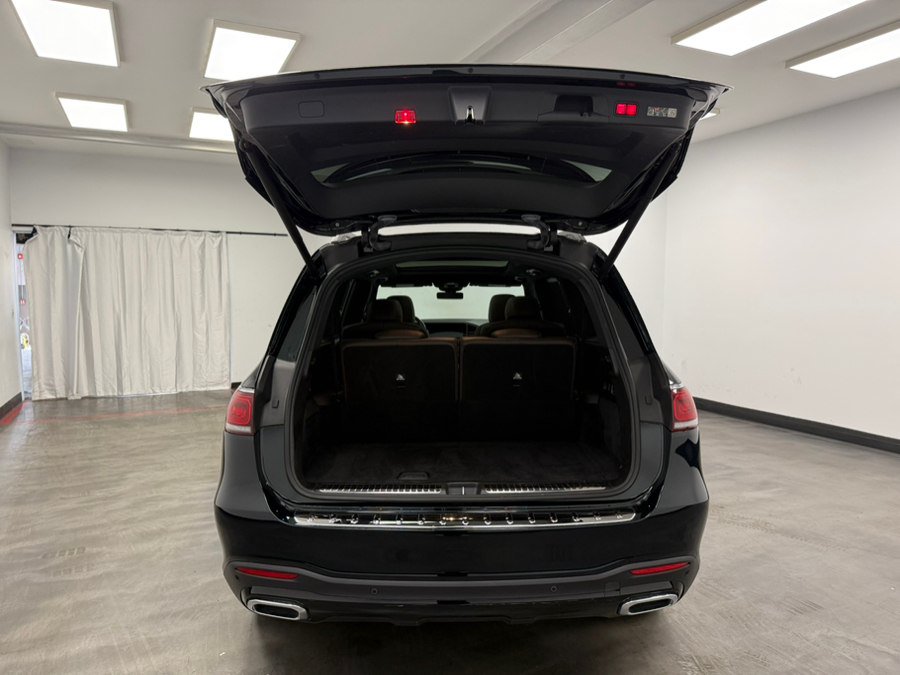 Used 2022 Mercedes-Benz GLS 450 4MATIC w/ AMG Line Exterior image 82