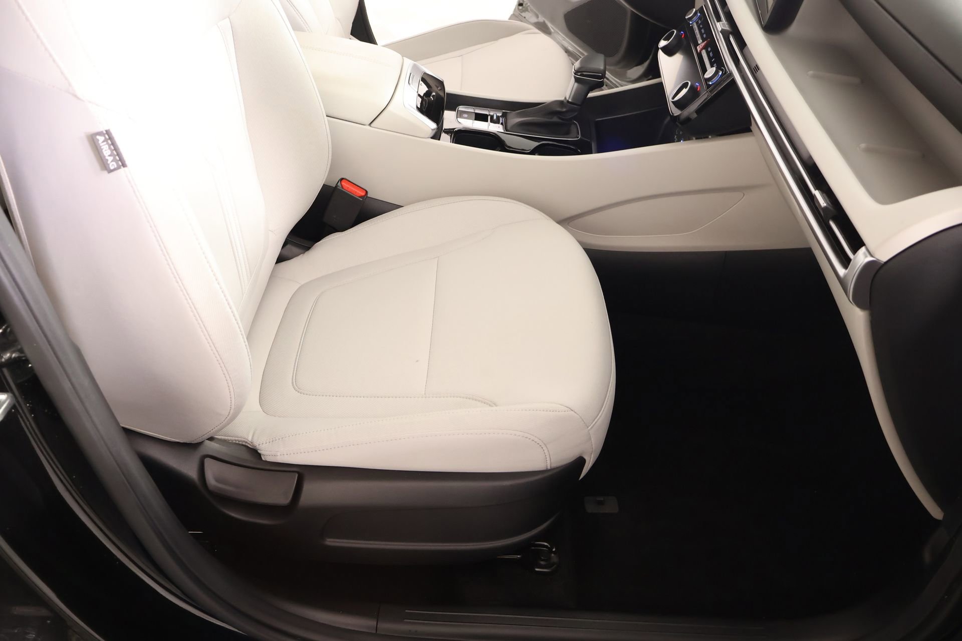 Certified 2025 Hyundai Tucson SEL image 13