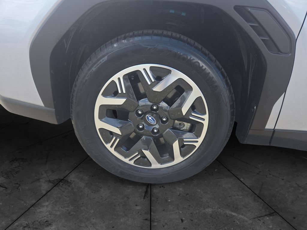 Certified 2025 Subaru Forester Premium AWD/4WD image 14